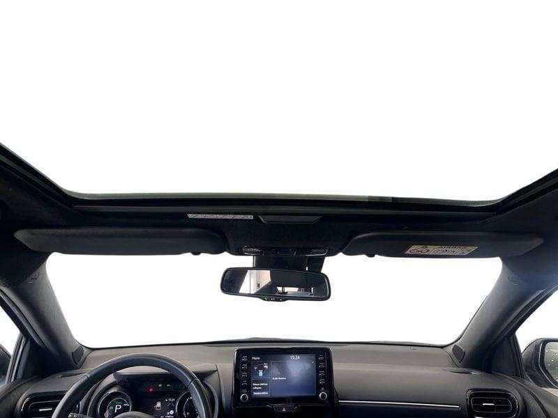 Toyota Yaris Yaris 1.5h Lounge