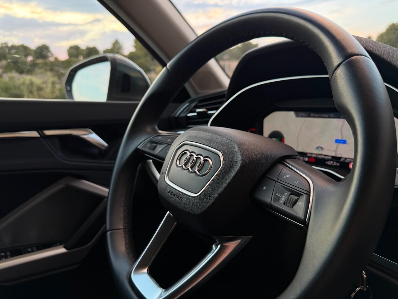 Audi Q3 S-LINE EDITION/2.0 150CV/ 20"/IVA ESPOSTA