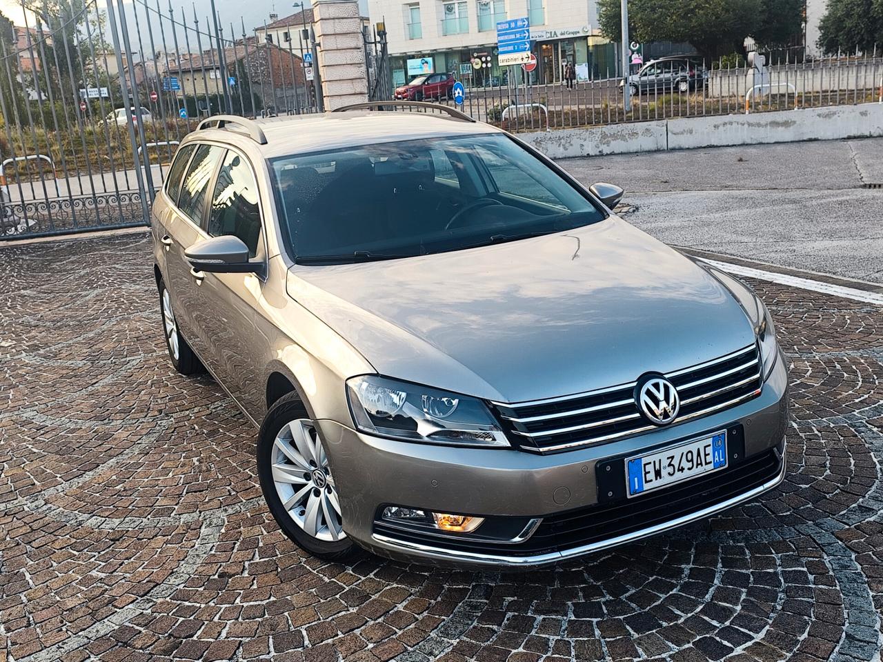Volkswagen Passat Var. 2.0 TDI Highline BlueM.Tech.