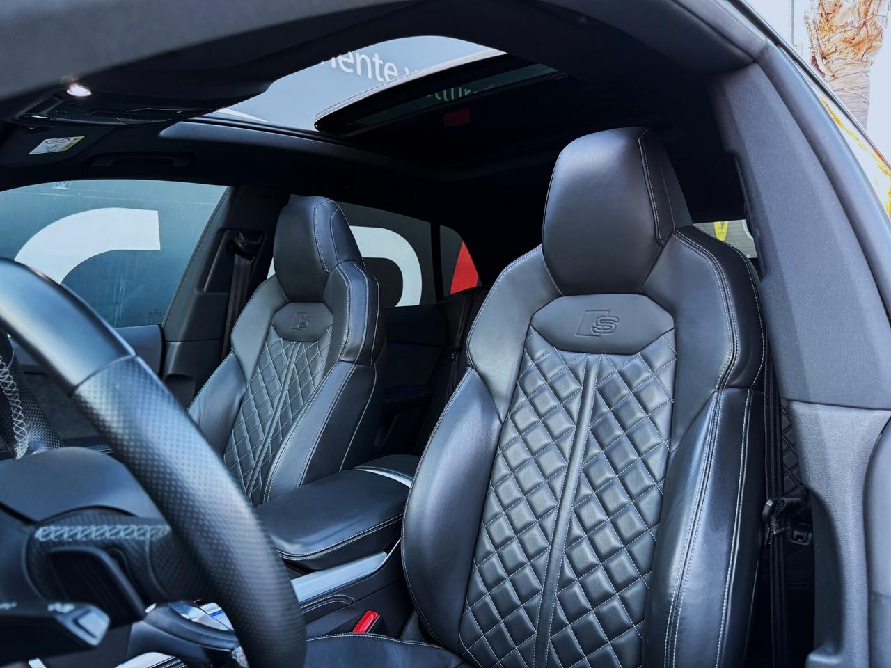 Audi Q8 50 TDI Quattro 286CV CARBONIO TETTO