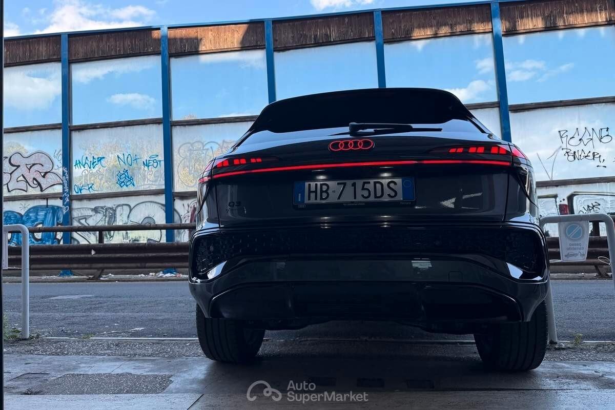 Audi Q3 e-hybrid 200 kW S tronic Business Advanced