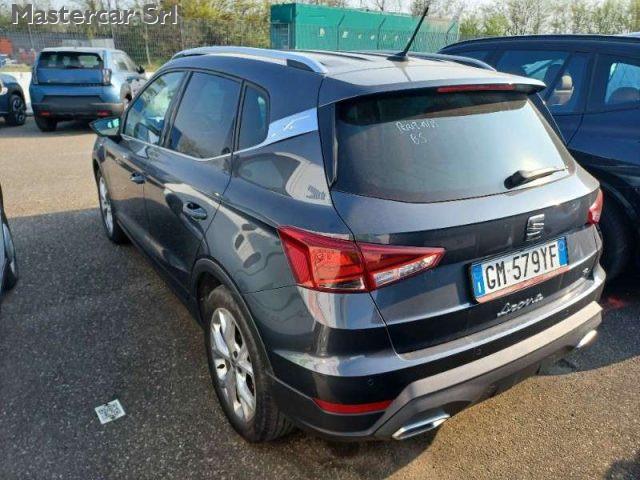 SEAT Arona Arona 2022 1.0 ecotsi FR 110cv dsg - GM579YF