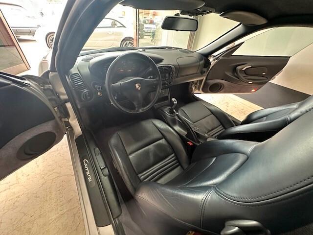 Porsche 911 Carrera cat Coupé BOOK SERVICE