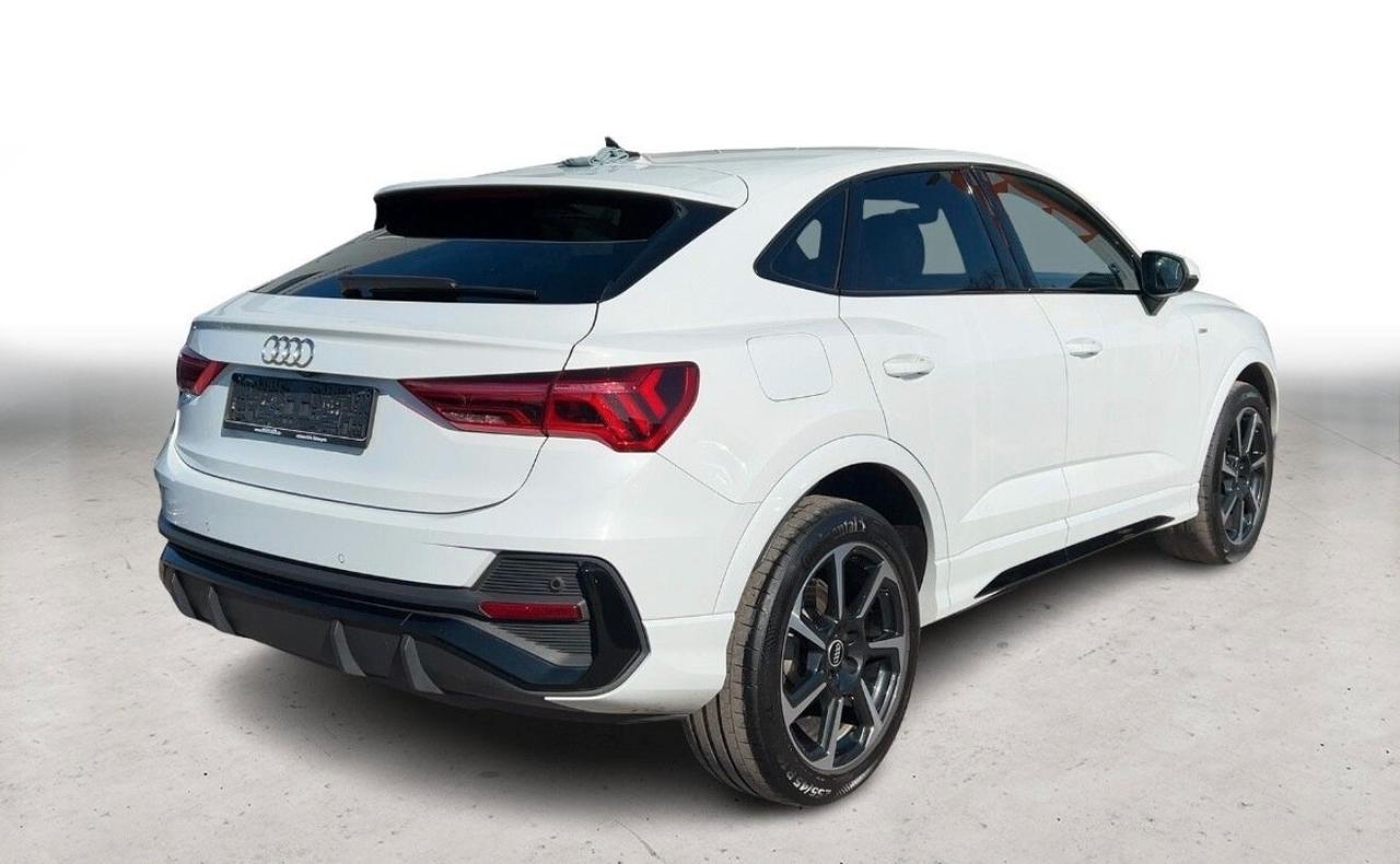 Audi Q3 SPB 35 TFSI S tronic S LINE PACK BLACK BANG E OLUFSUNESN CERCHI 19