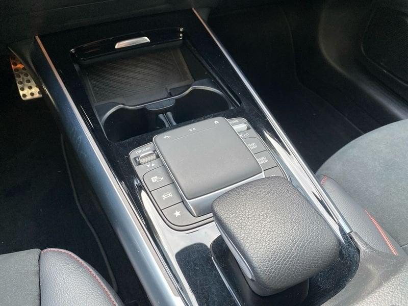 Mercedes-Benz GLA 200 d Premium auto