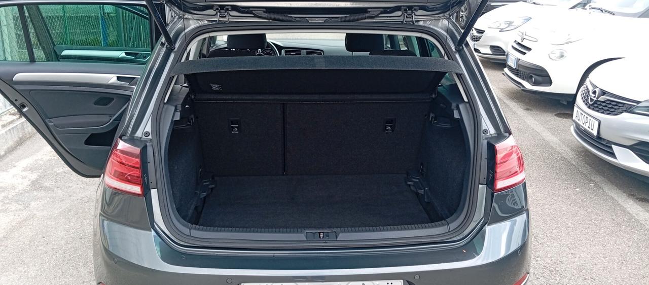 Volkswagen Golf 7.5 1.6 TDI 115 CV-Garanzia-Neopatentati