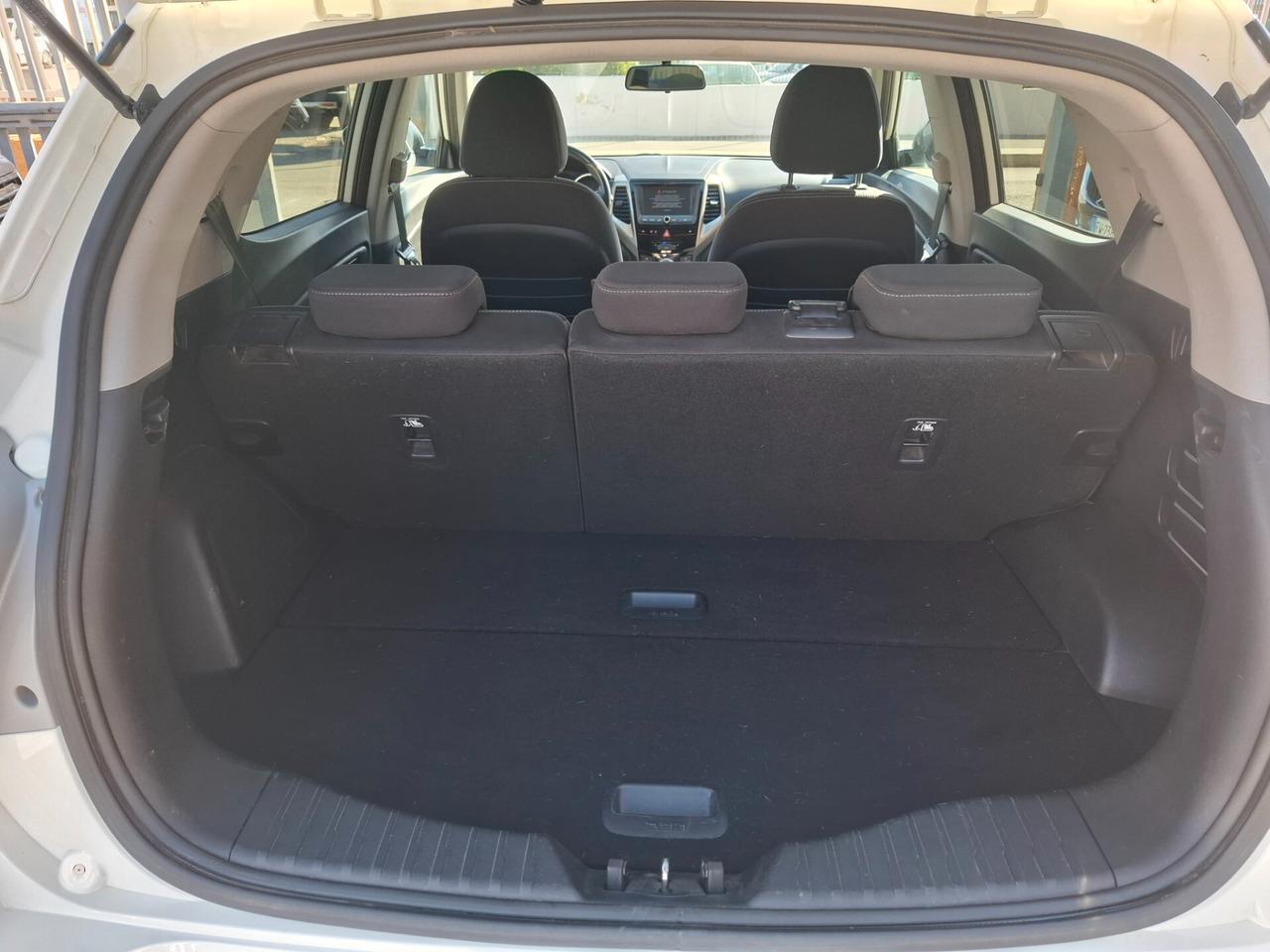 Ssangyong Tivoli 1.6d 4WD Be Visual Hot Aebs