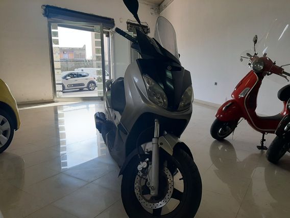Yamaha X-Max 250 Sport SPORT