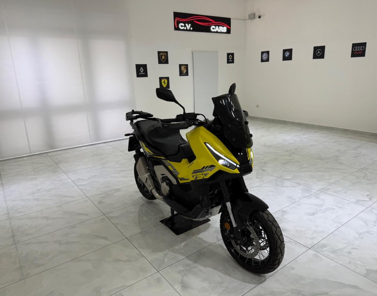 Honda X-ADV 750 EDIZIONE SPECIALE