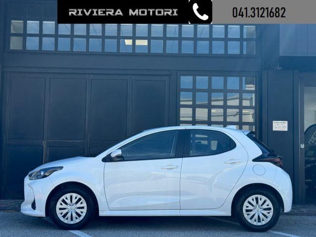 TOYOTA Yaris 1.0 5 porte Active