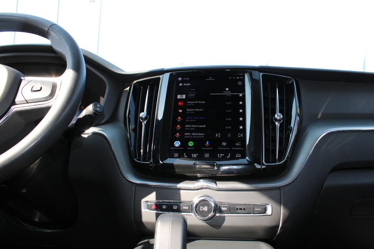 Volvo XC 60 XC60 B4 (d) automatico Core
