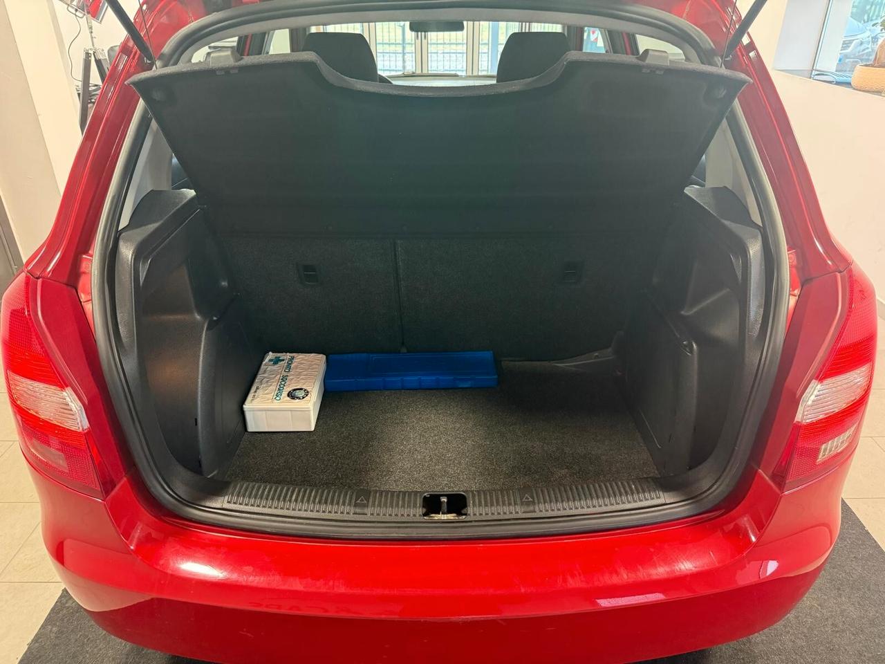 Skoda Fabia 1.6 TDI CR 75CV 5p. Style 2011 TAGLIANDI CASA MADRE-DISTRIBUZIONE FATTA 162.000KM