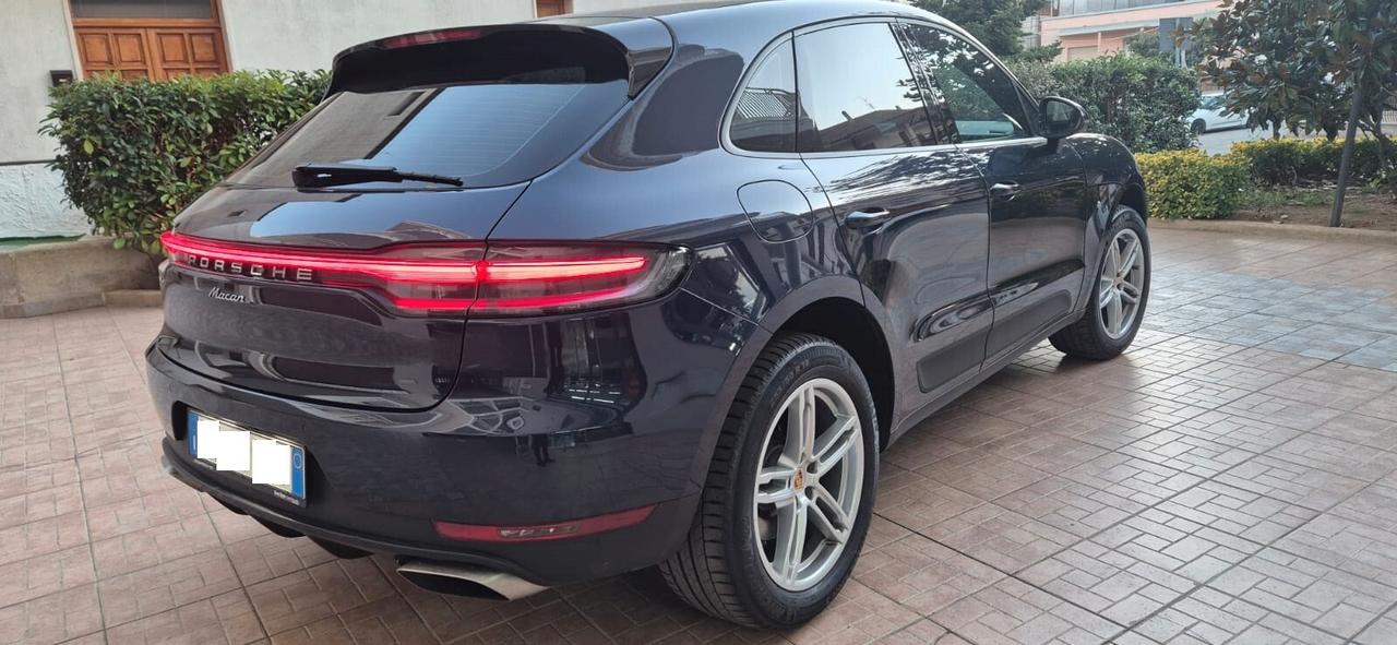 Porsche Macan 2.0 245 cv PDK