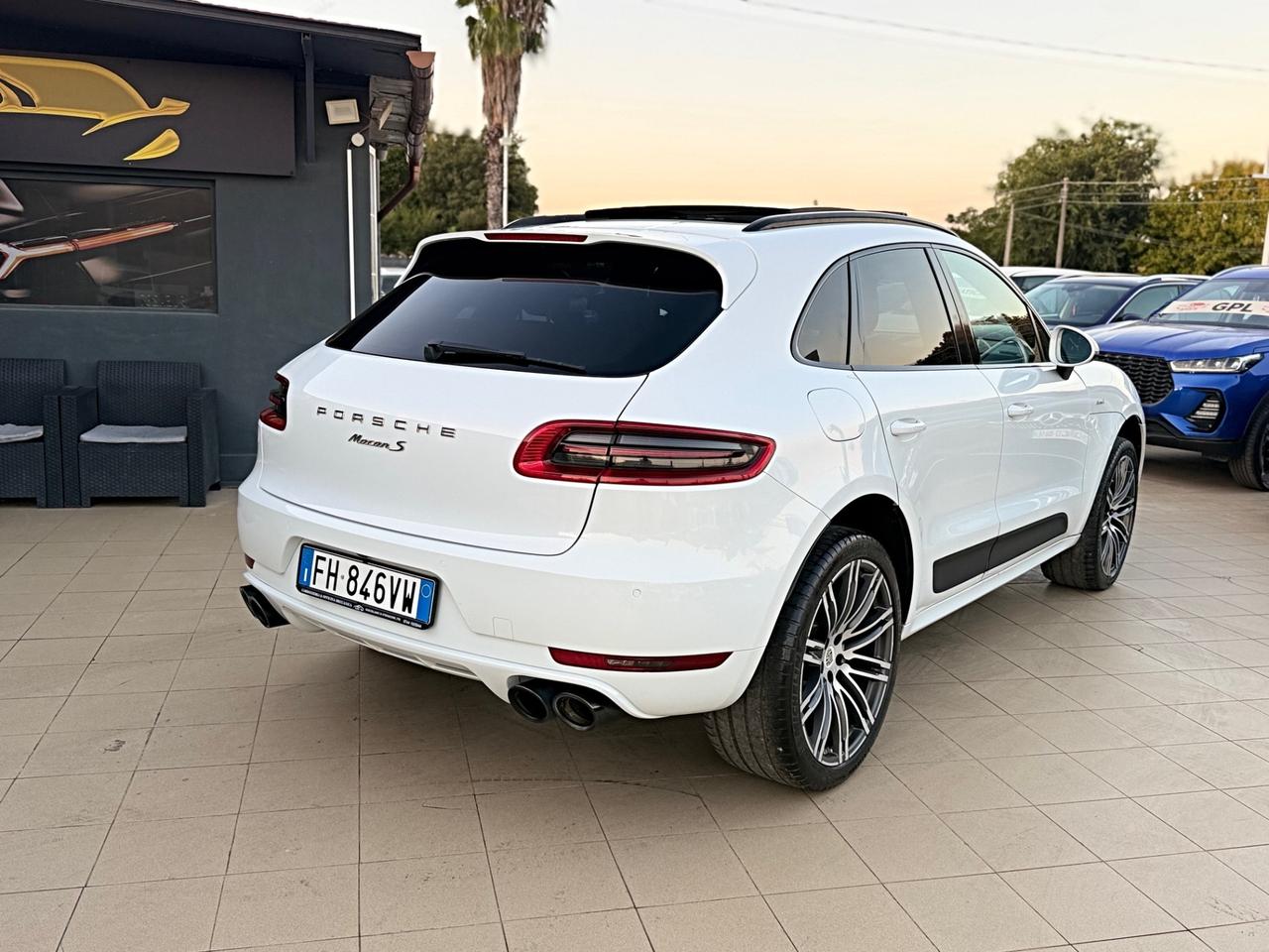 Porsche Macan 3.0 S Diesel Extra Full Perfette Condizioni Garanzia 12 Mesi