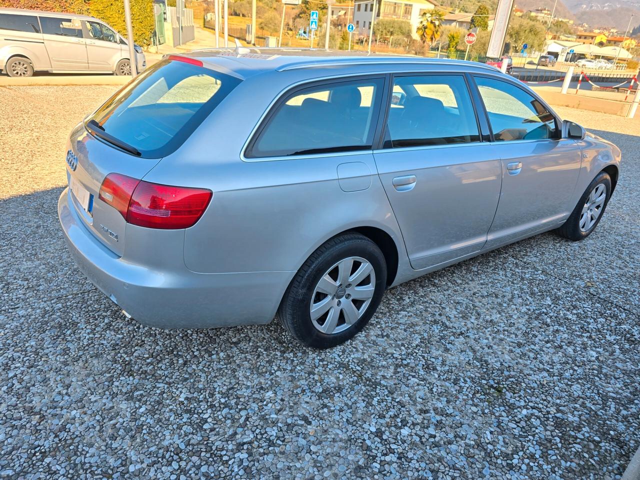 Audi A6 Avant 2.7 V6 TDI F.AP. quattro tiptronic F1