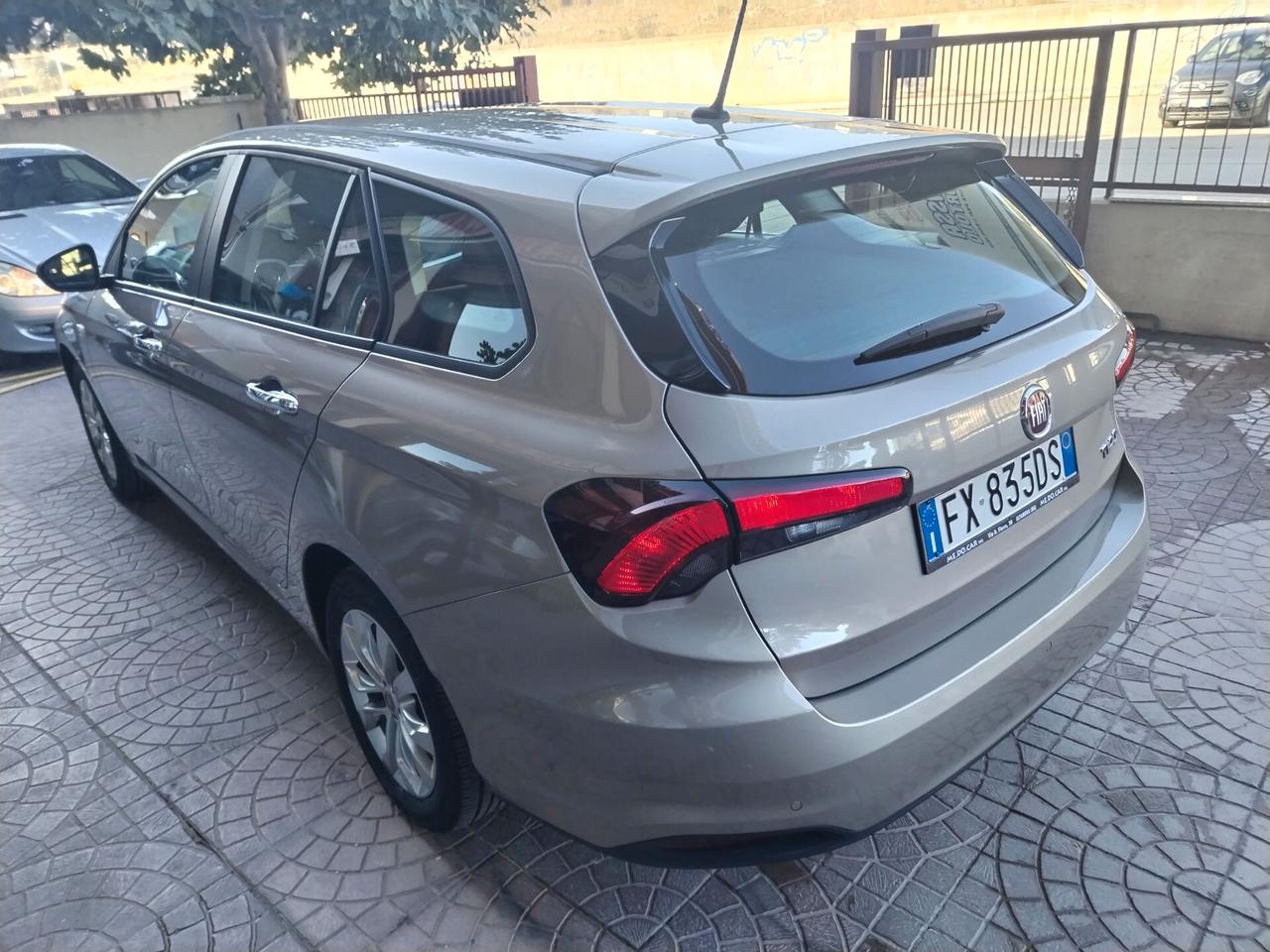 Fiat Tipo 1.6 Mjt S&S SW Lounge