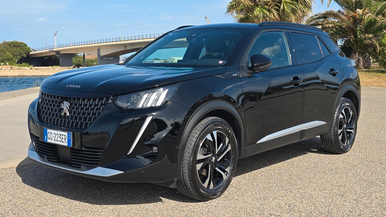 Peugeot 2008 PureTech 130 S&S GT