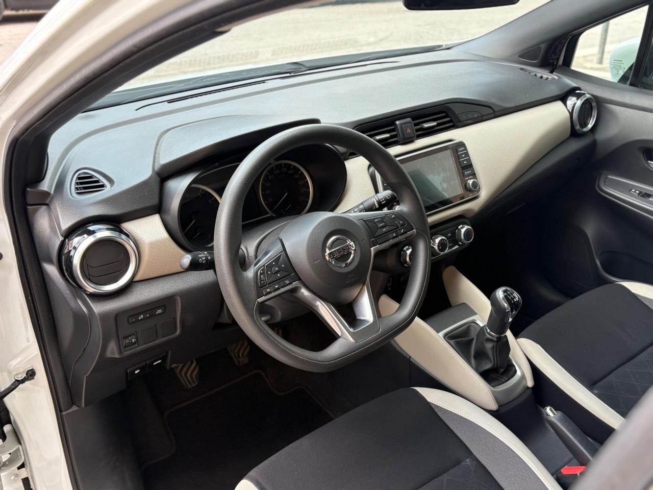 Nissan Micra 0.9 5Porte Acenta FULL/LED/NAV