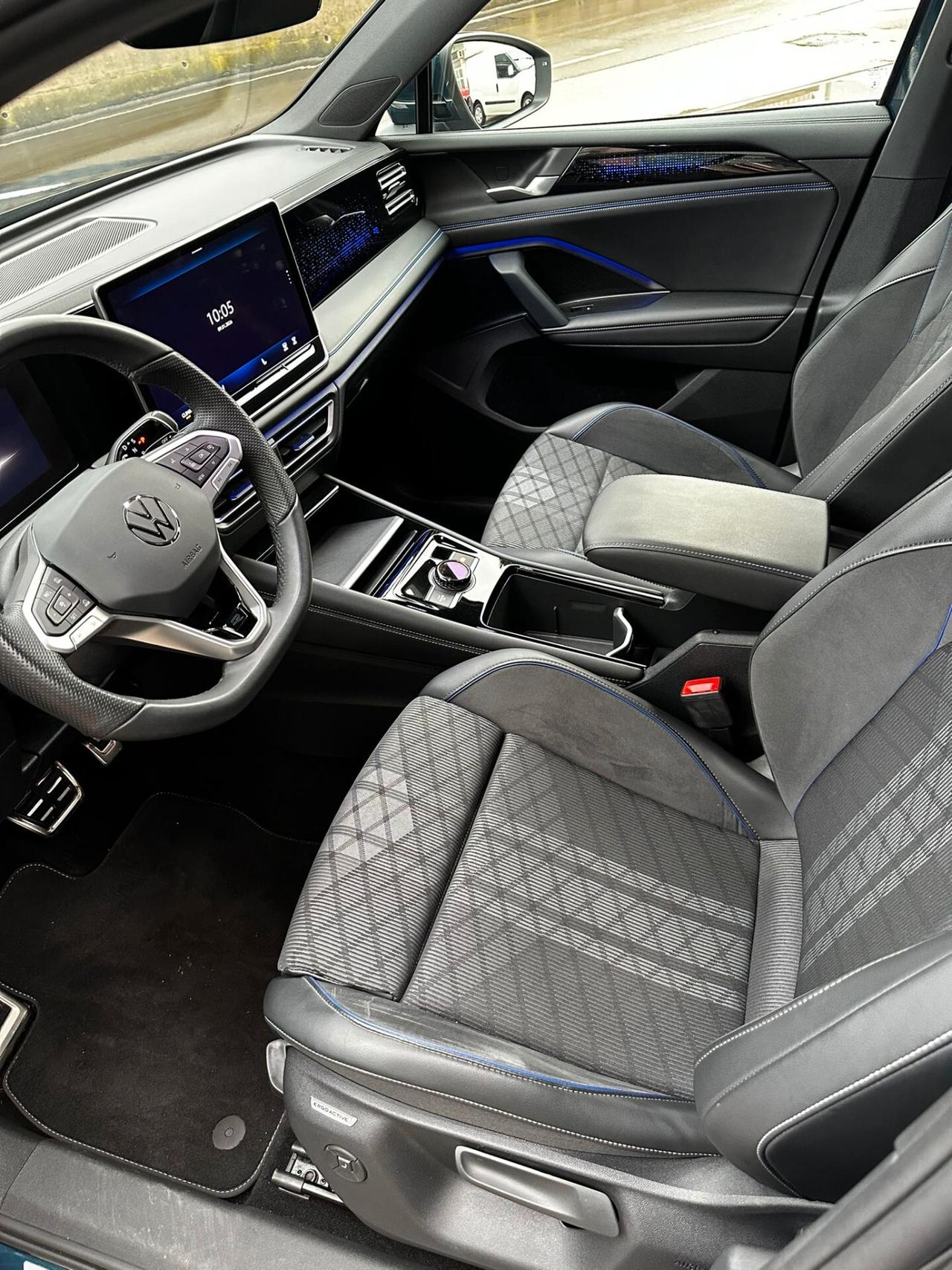 Volkswagen Tiguan 2.0 TDI 150 CV DSG R-Line