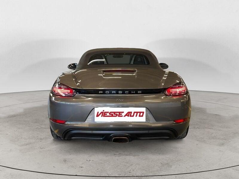 Porsche 718 2.0 Boxster