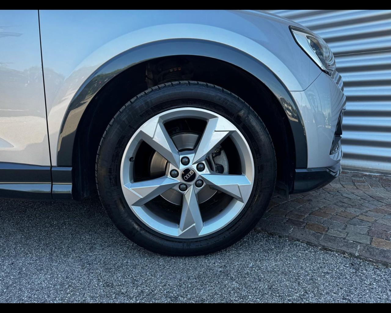 AUDI Q3 35 TFSI MHEV S-TRONIC BUSINESS ADVANCED