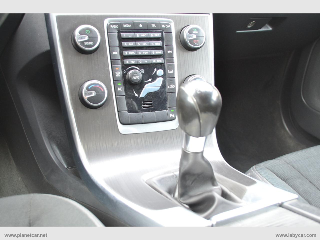 VOLVO S60 D3 Momentum