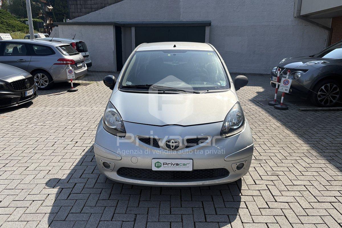 TOYOTA Aygo 1.0 12V VVT-i 5 porte Now Connect