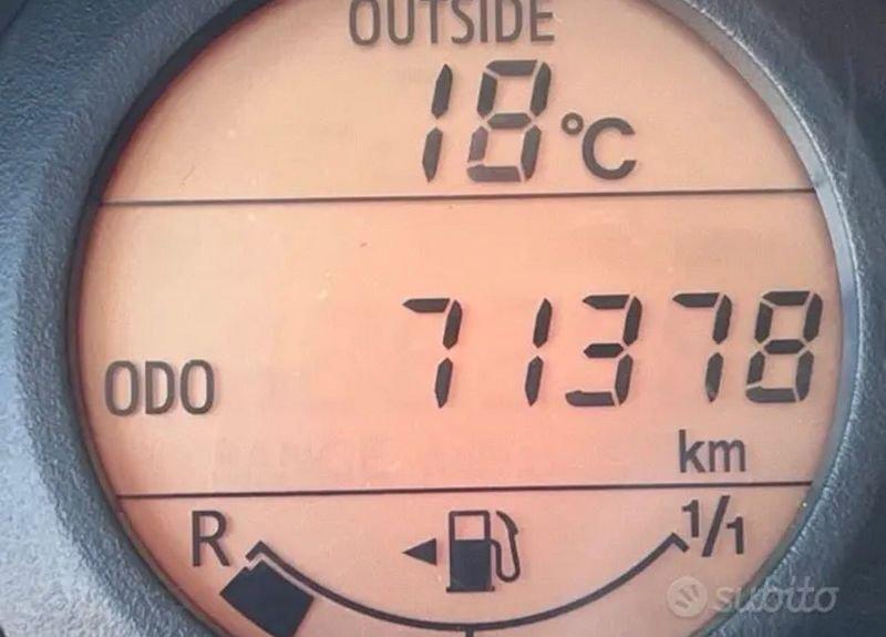 Toyota Aygo Aygo 5p 1.0 x-clusiv red pack m-mt 72cv