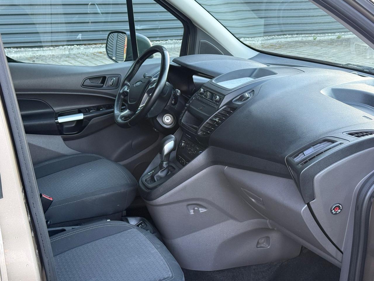 Ford Tourneo Connect Gran 1.5 EcoBlue 120 CV aut. Titanium