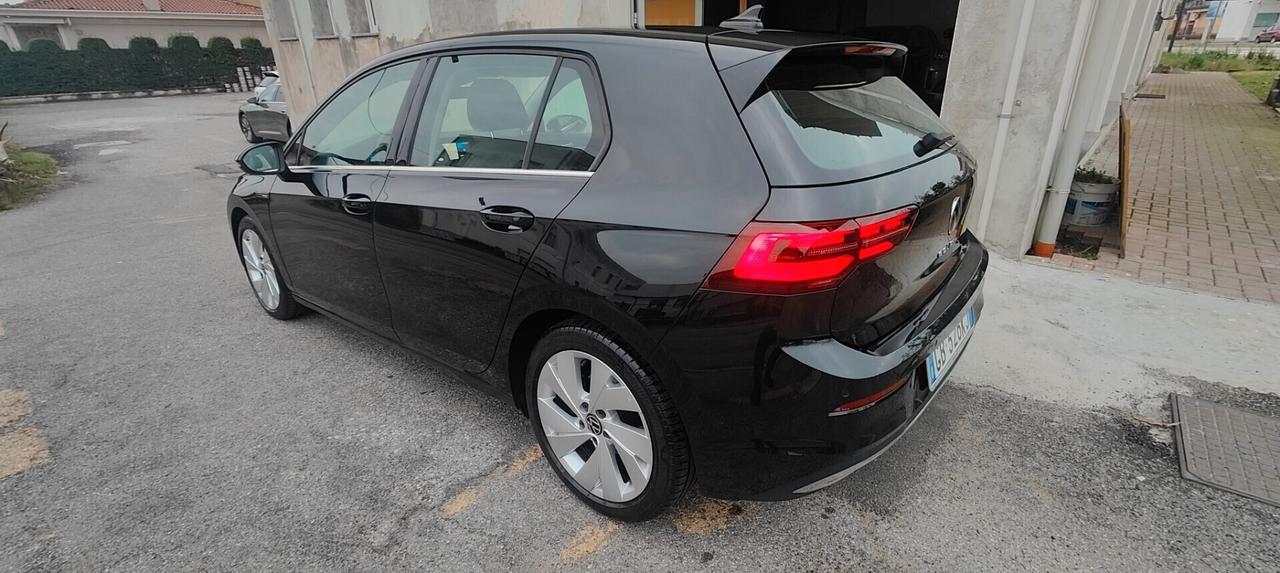 Volkswagen Golf 2.0 TDI 150 CV DSG SCR Style