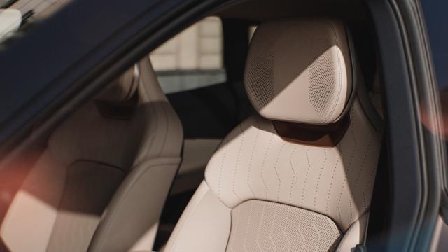 LYNK & CO 08 1.5 Plug-in Hybrid MORE AUTOMATICA