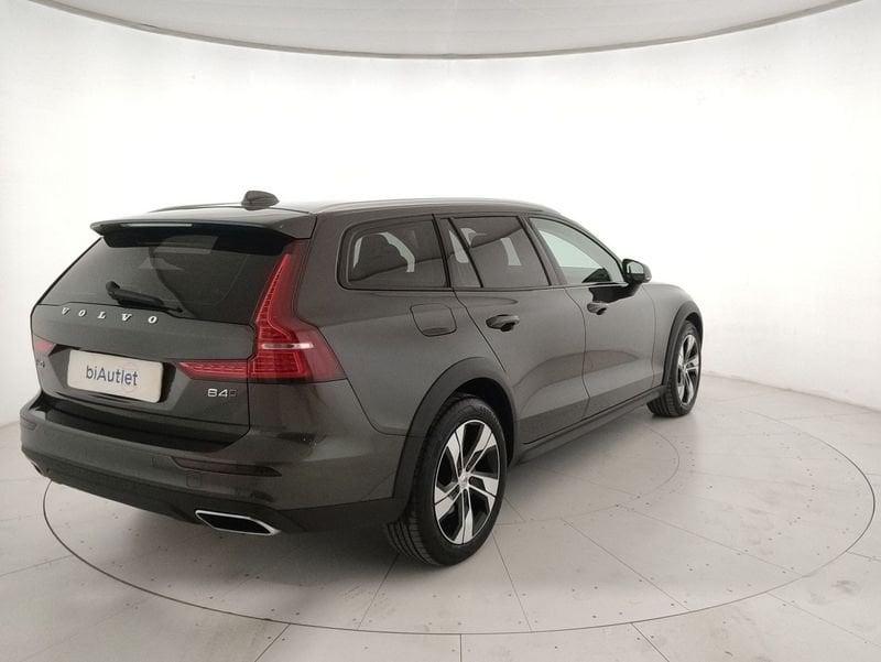 Volvo V60 Cross Country 2.0 b4 Business Pro Line awd auto