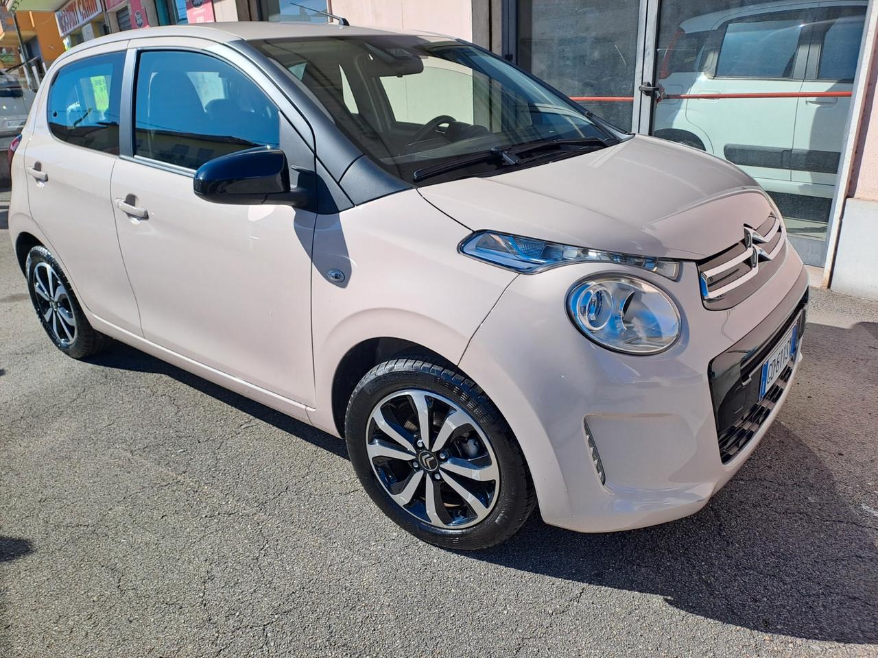 Citroen C1 VTi 72 S&S 5 porte Shine