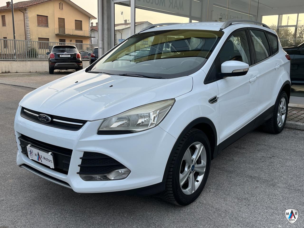 Ford Kuga 2.0 TDCI 140 CV 2WD Titanium