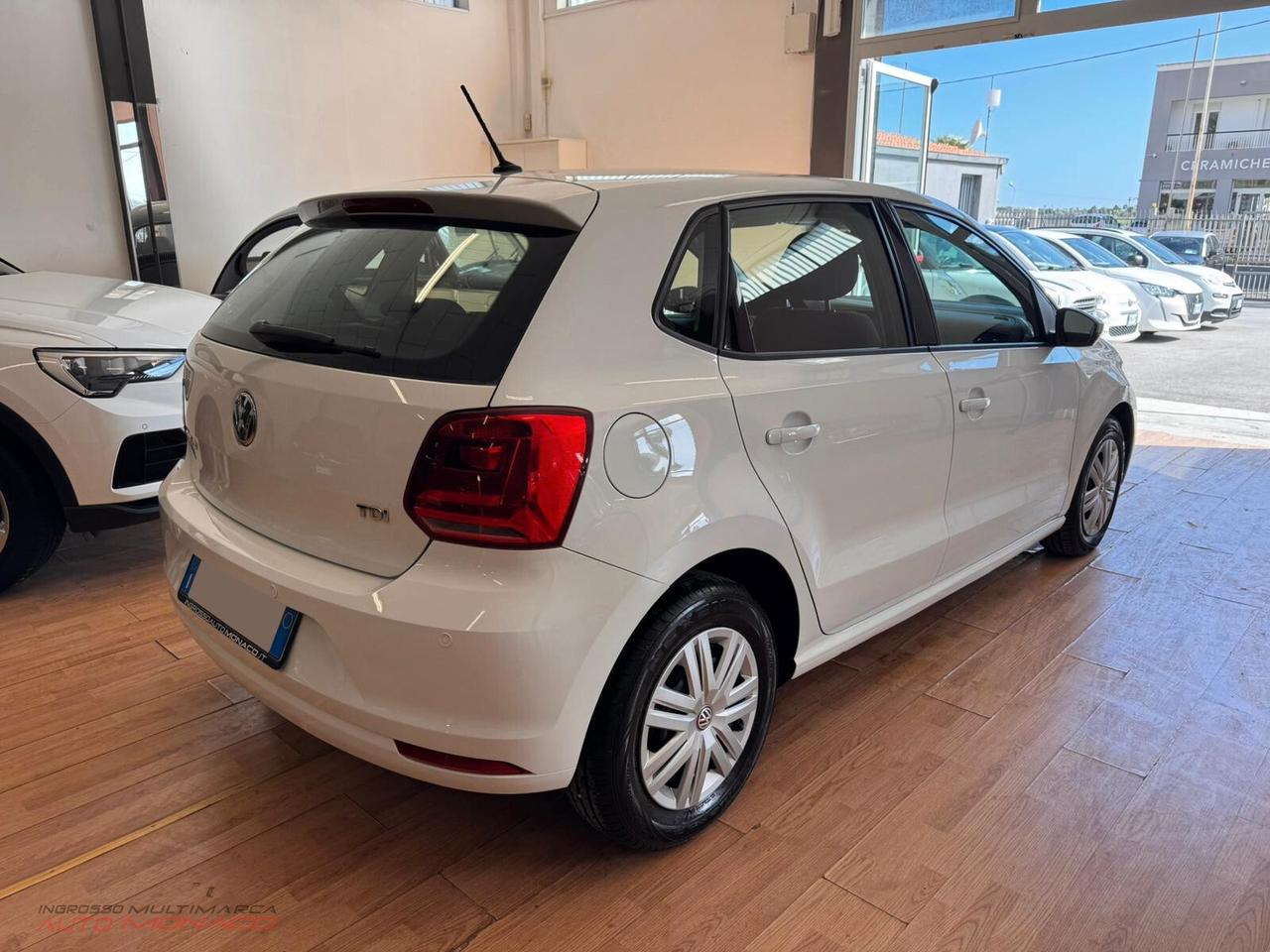Volkswagen Polo 1.4 TDI 75cv 2015