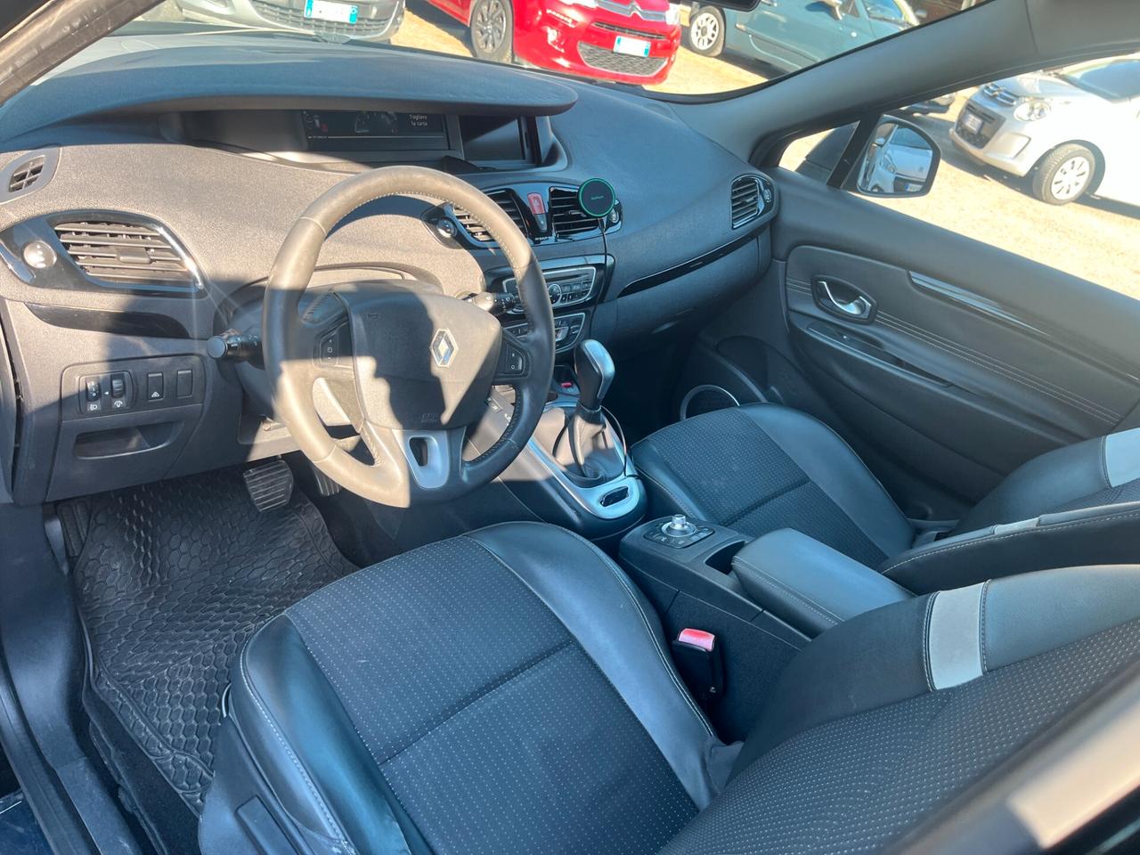 Renault Scenic Scénic 1.5 dCi 110CV Dynamique