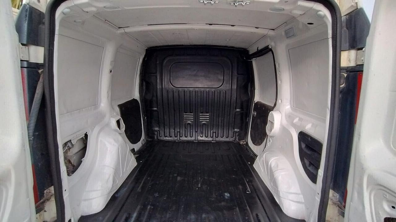 Fiat Doblo 1.3 MJ 16V PC-TN Cargo Lamier.