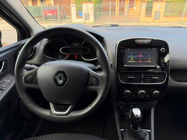 RENAULT Clio dCi 8V 75 CV 5 porte Moschino Intens