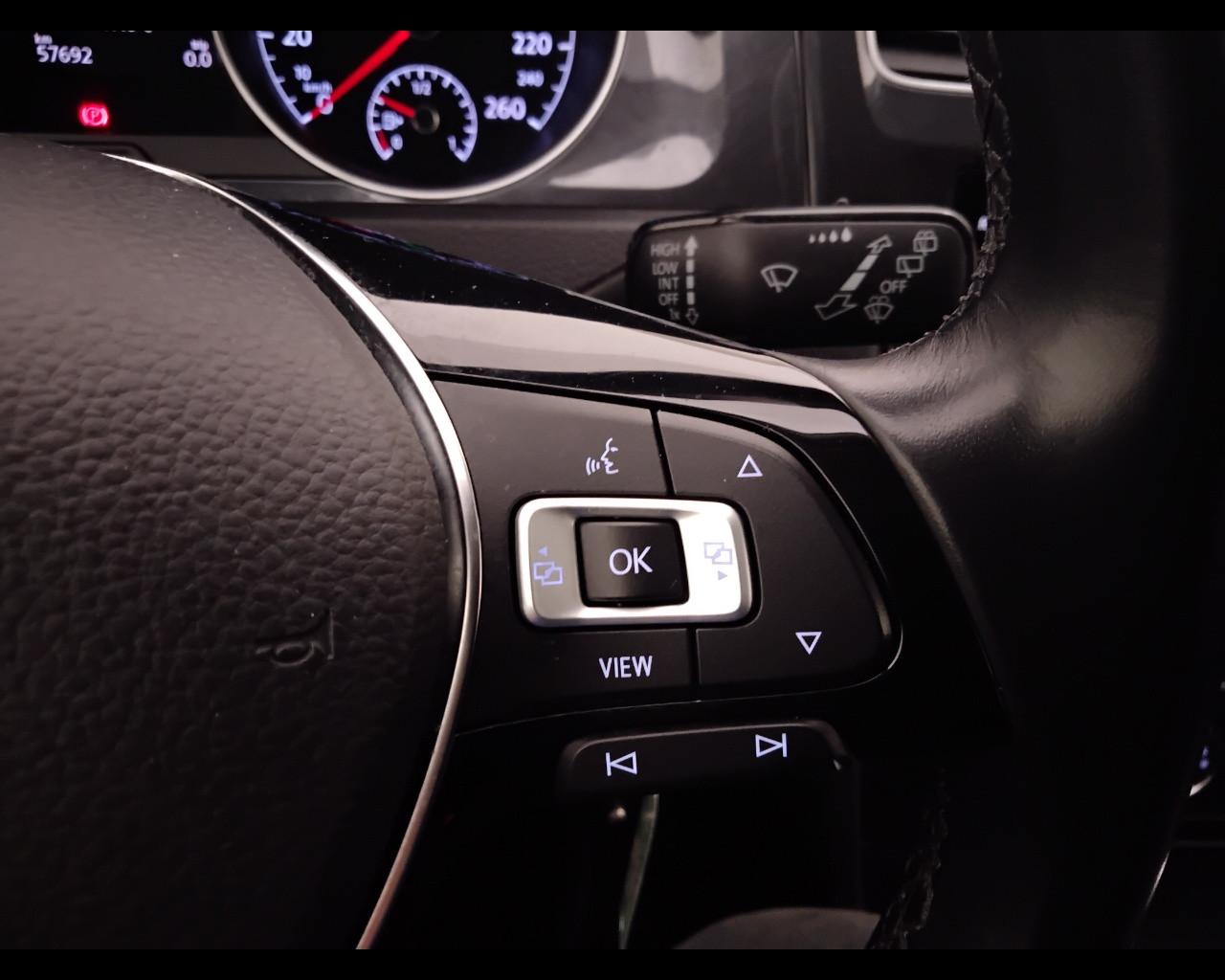 VOLKSWAGEN Golf VII 2017 5p - Golf 5p 1.6 tdi Business 115cv dsg