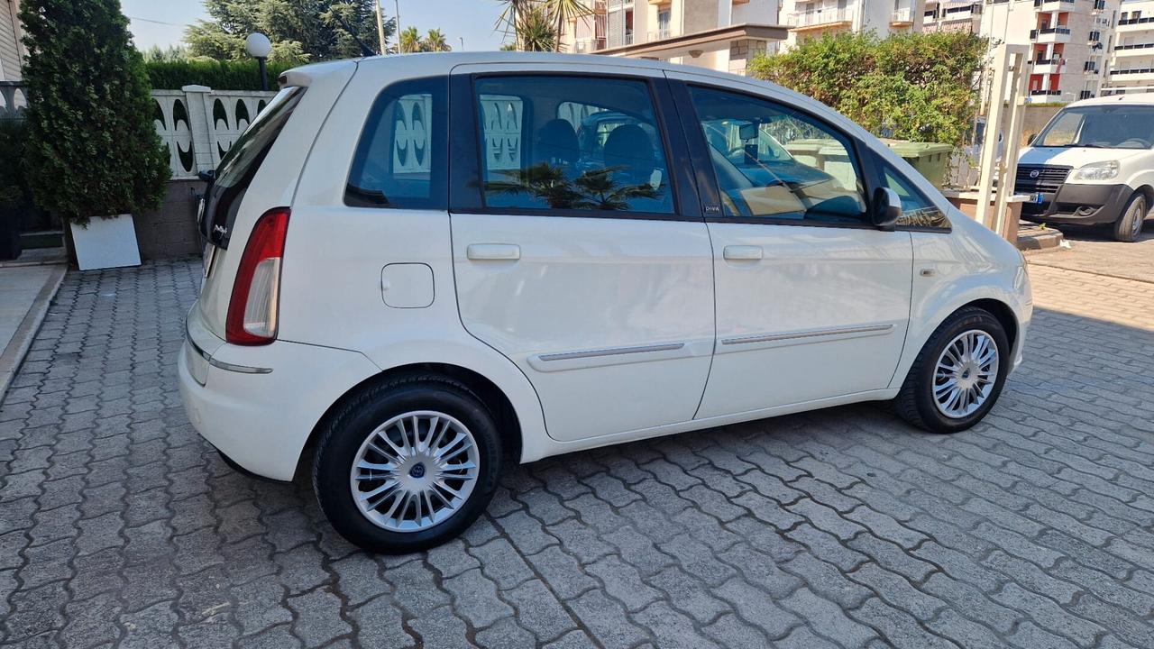 Lancia MUSA 1.3 Mjt 95 CV Diva