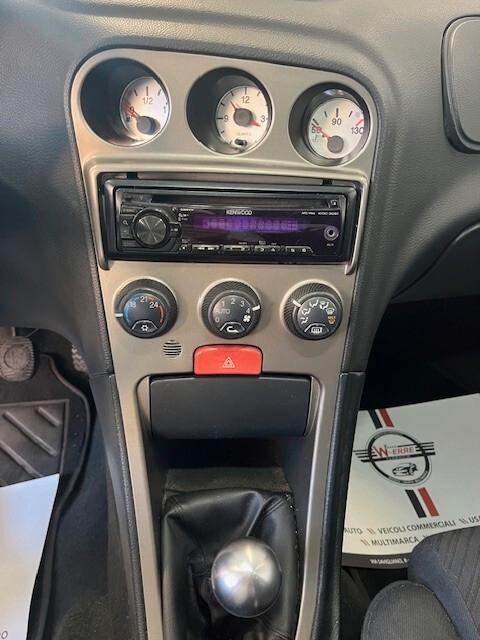Alfa Romeo 156 1.6i 16V Twin Spark cat Progression
