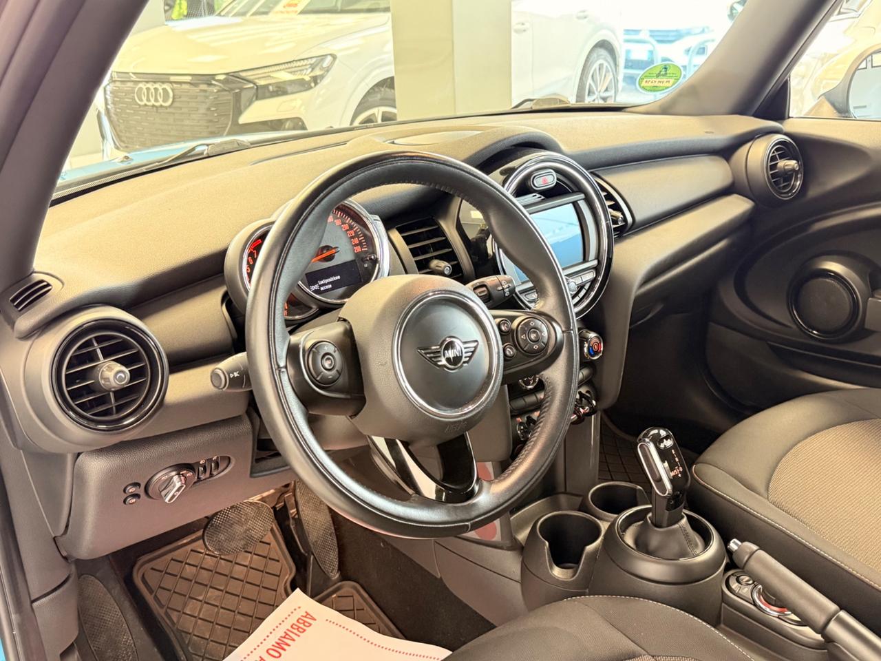 Mini 1.5 Cooper 102cv Automatica Neopatentati