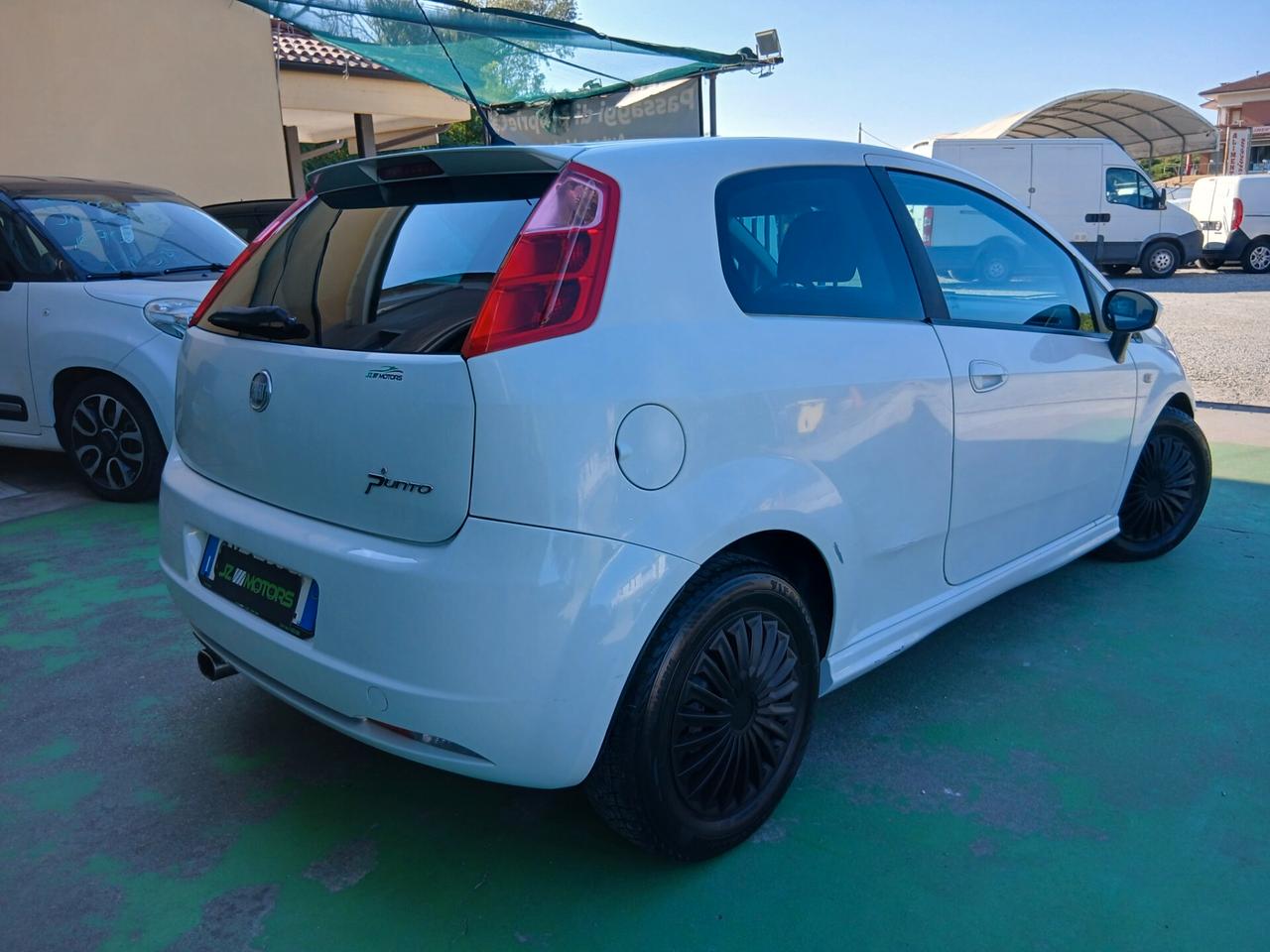 Fiat Grande Punto 1.6 JTDM Multijet Sport