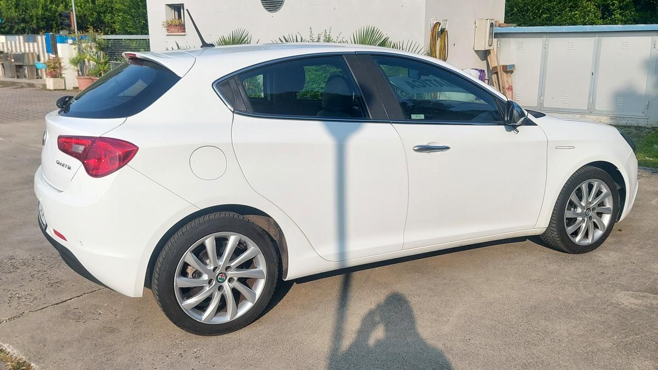 Alfa Romeo Giulietta 1.6 JTD 120 CV - Super - Cambio Automatico