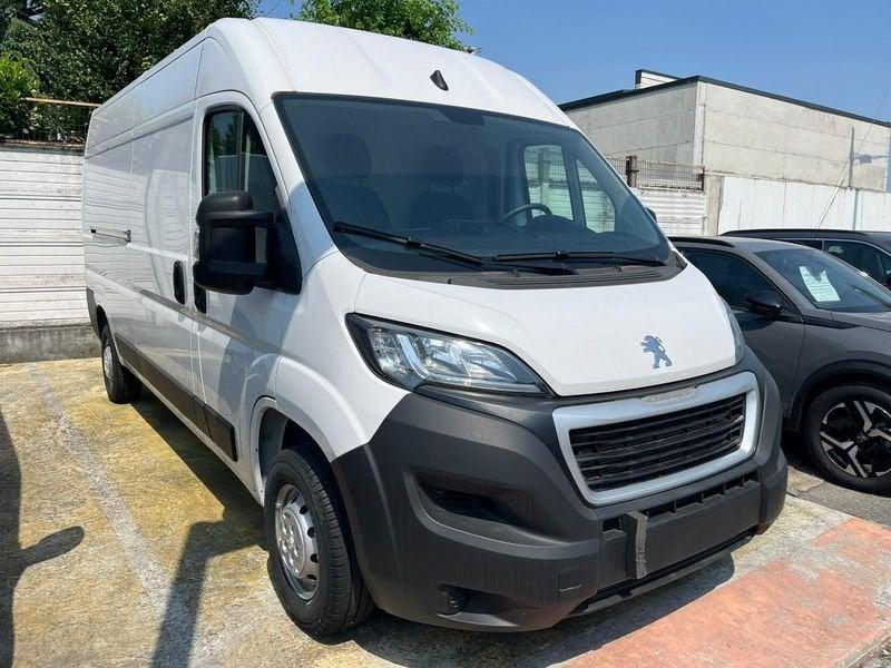 Peugeot Boxer Boxer 335 2.2 BlueHDi 140 S&S L3H2 (IVA ESCL.)