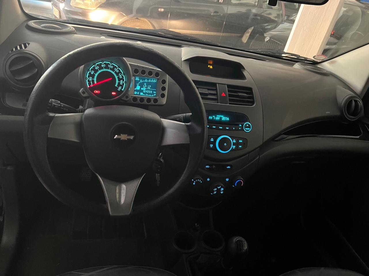 Chevrolet Spark 1.0 5 Porte Neopatentati