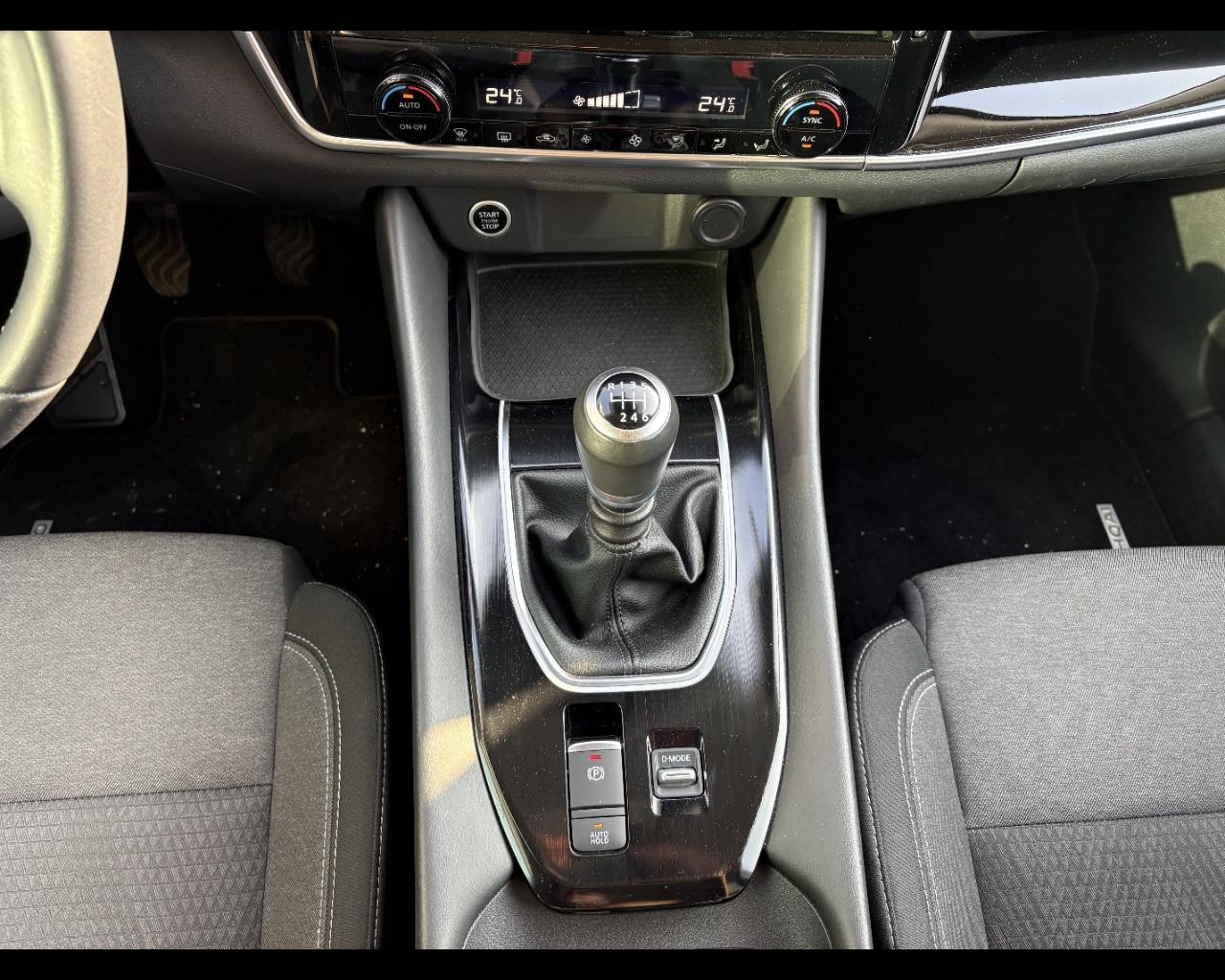 NISSAN Qashqai 3ª serie - Qashqai MHEV 140 CV N-Connecta