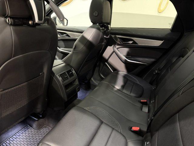 JAGUAR F-Pace 2.0 204 CV AWD R-Dynamic Black