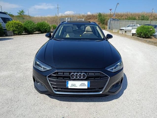 Audi A4 Avant 35 2.0 tdi mhev 163cv s-tronic TETTO APRIBILE