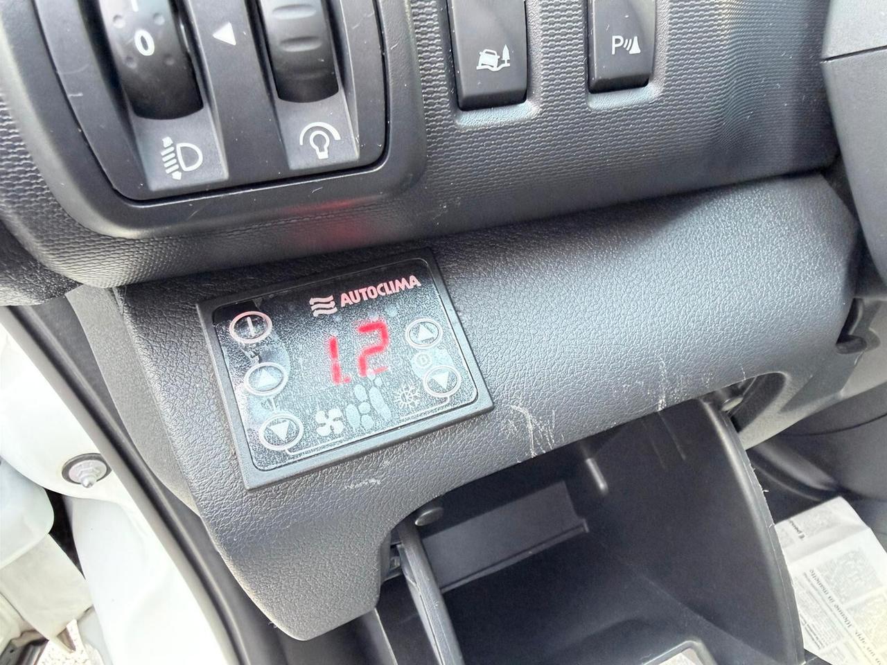 Renault TRAFIC 2.0HDI 145CV GRUPPO FRIGO COIBENTATO